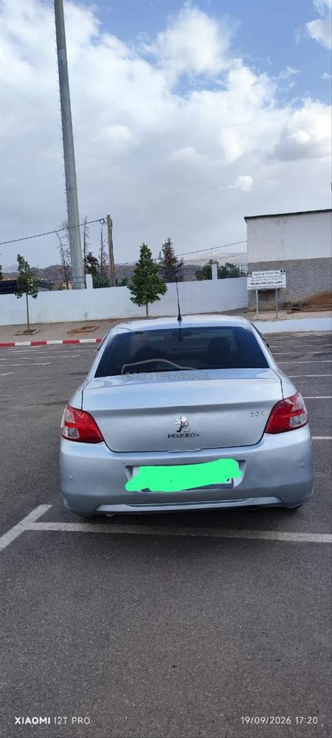 peugeot 301 en très bonne état 