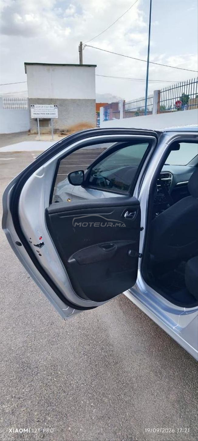 peugeot 301 en très bonne état 