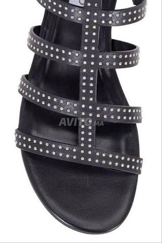 Jimmy Choo - 2