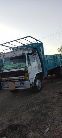 Isuzu 1990