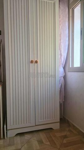 Armoire de vêtements
