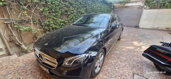 Mercedes E220