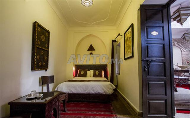 رياض ساحر يعمل به 9 غرف - 2