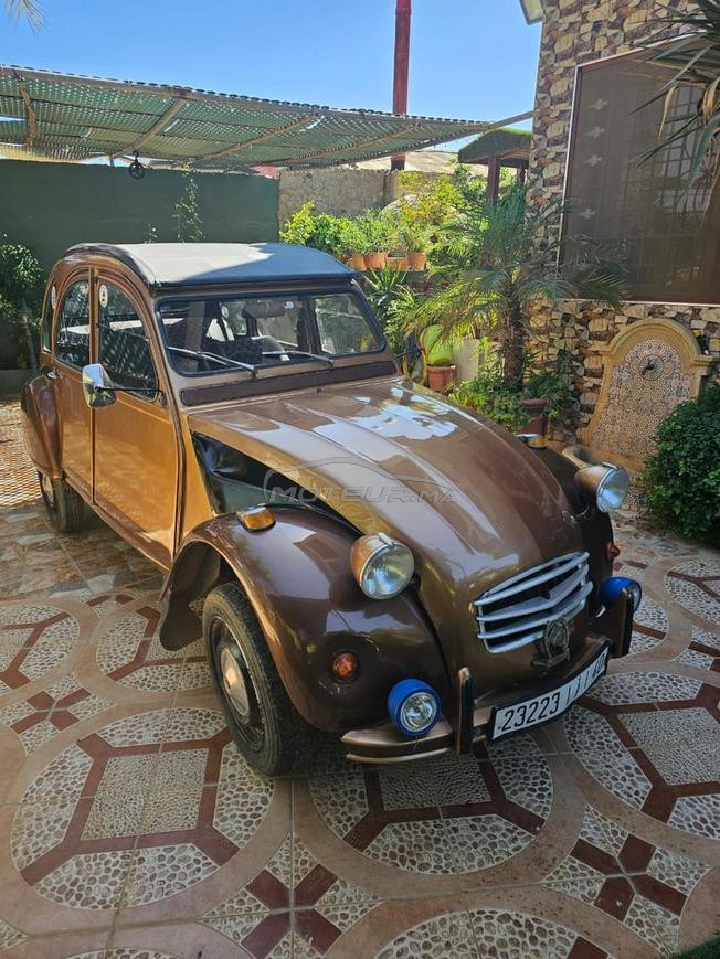 Citroën 2cv avec 2eme moteur inclus