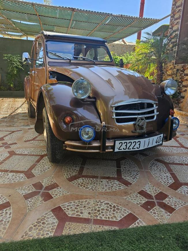 Citroën 2cv avec 2eme moteur inclus
