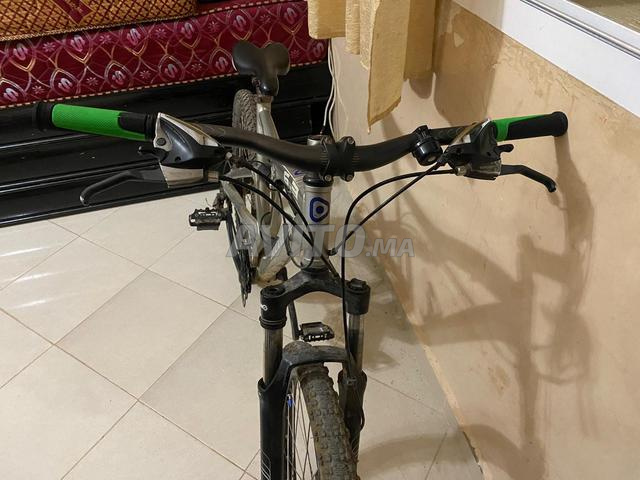 دراجة هوائية من نوع (ROCKRIDER) - 2
