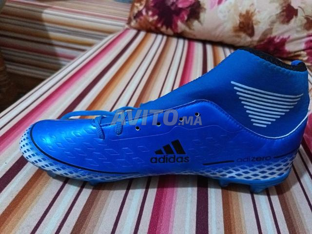 Vente chaussure neuve à bon prix, jamais utilisée - 2