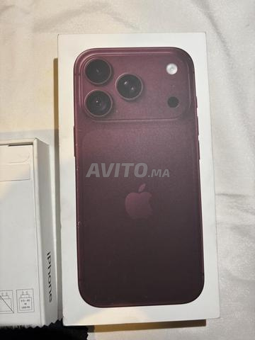 iPhone 18 Pro couleur bordeaux