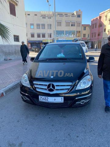 مرسيدس كلاس بي 180 - 2