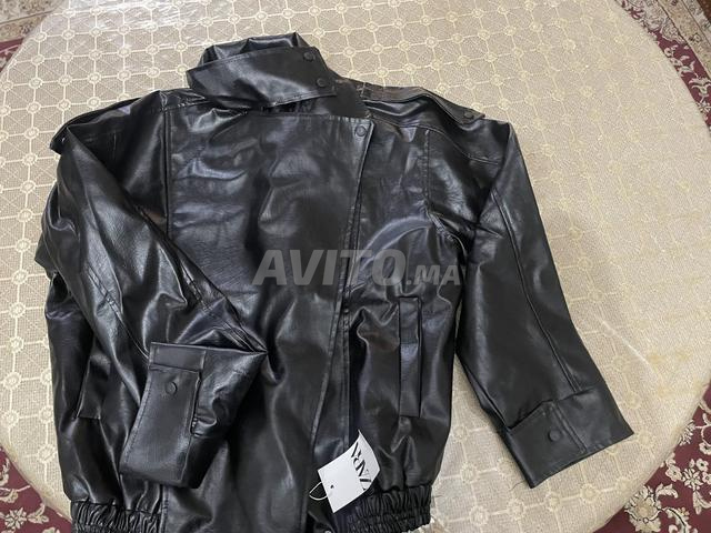 VESTE ZARA TAILLE M/L OVER SIZE - 2