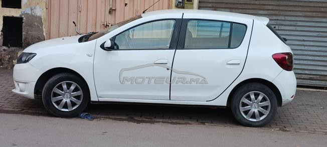 voiture a vendre dacia sandero essence