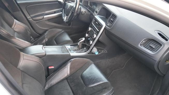 a vendre volvo s 60 r desing  