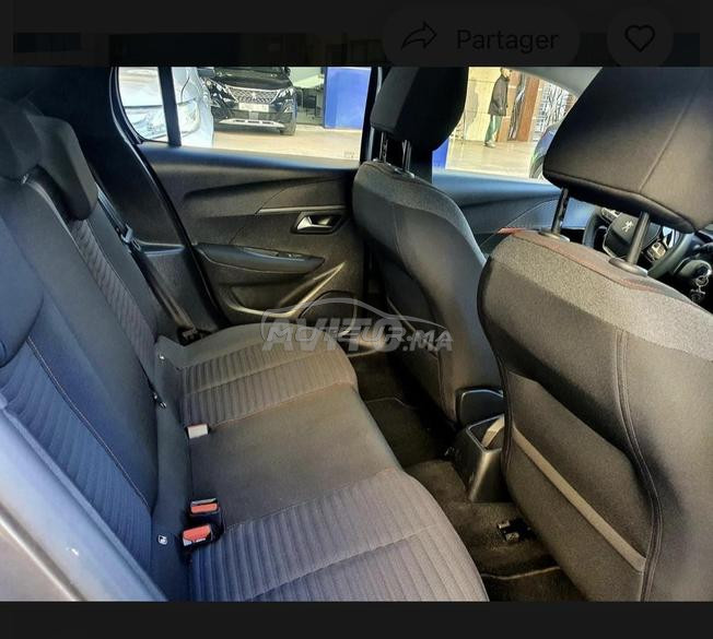 Peugeot 208 Diesel Manuelle 2023 à Casablanca