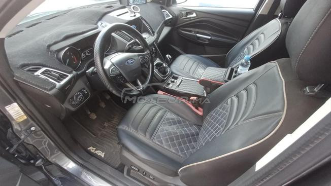 ford kuga titanium