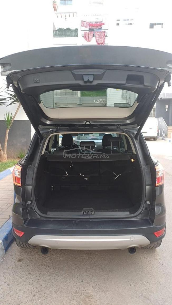 ford kuga titanium