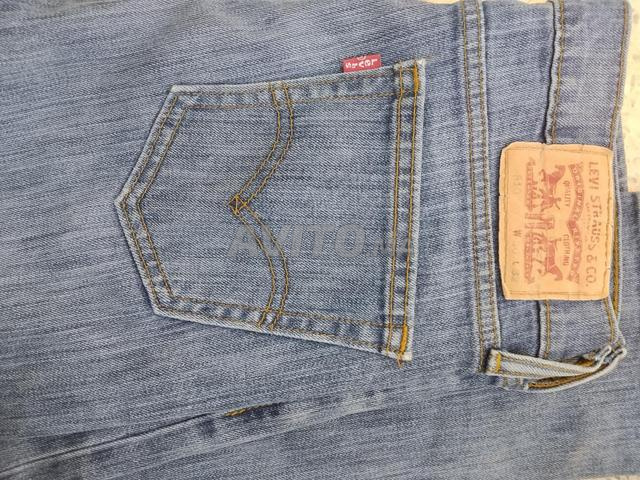 Levi’s 510 Skinny — W30 L32 — 62209-0053 - 2