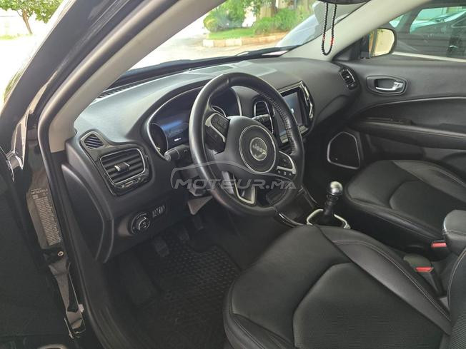 voiture jeep  à vendre 