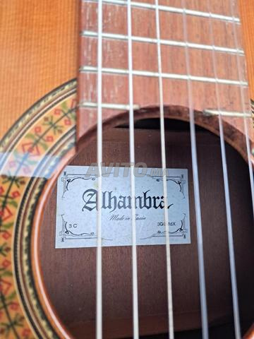 Guitare Alhambra - 2