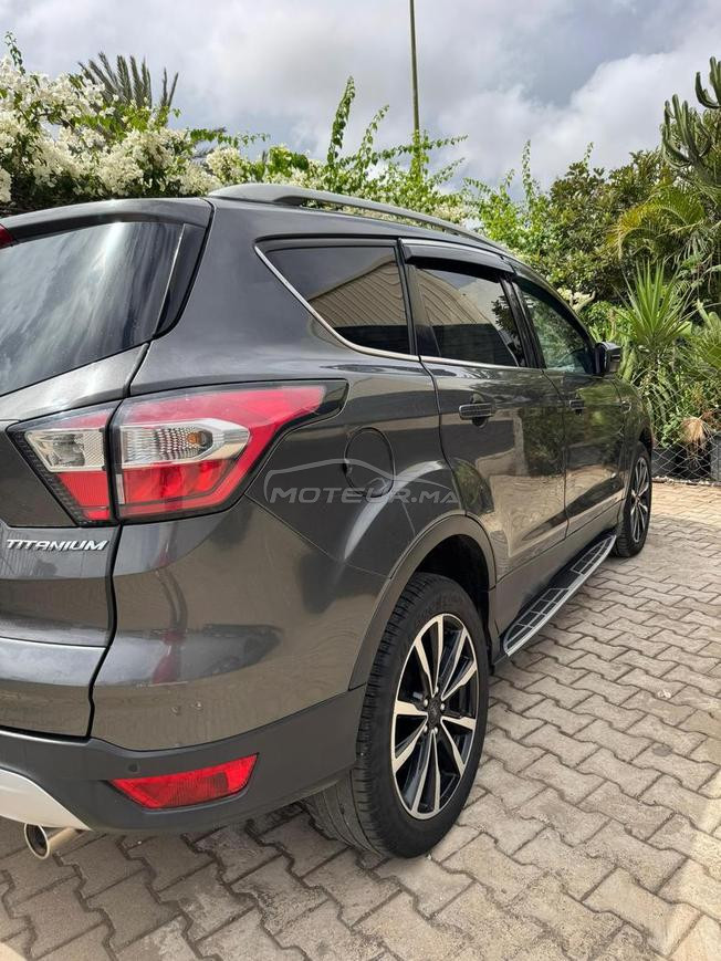 FORD KUGA TITANIUM 