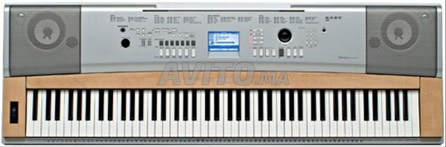 Piano Yamaha DGX-620 - 2