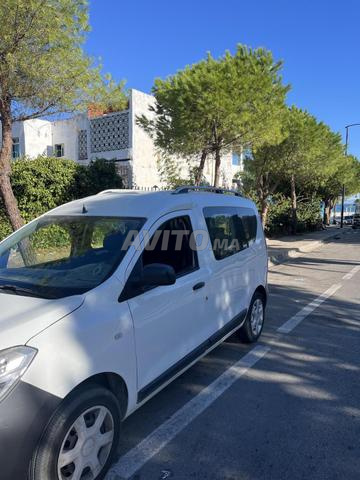 Dacia Dokker Diesel Manuelle 2021 à Tanger - 2