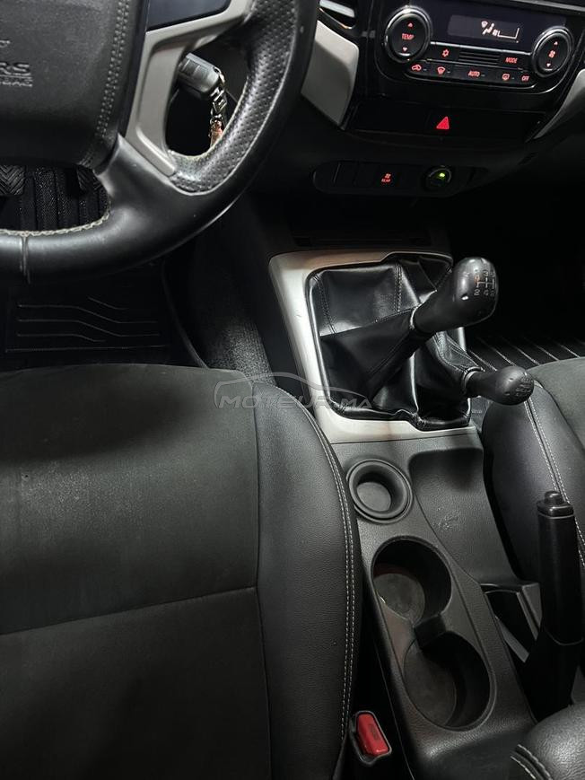 Mitsubishi Pajero 2018 manuel 
