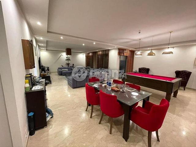 BOU-OU-1022 - Appartement à vendre à Victoria