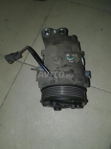 Compresseur clim fiat grand Punto - 2