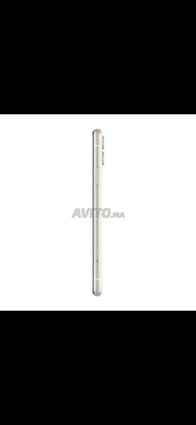 iPhone 11 - 2