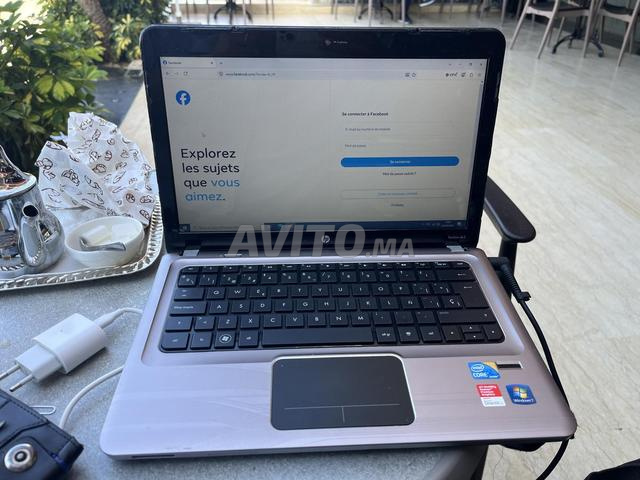 لابتوب HP i3 يعمل بشكل جيد جداً، بحالة جيدة