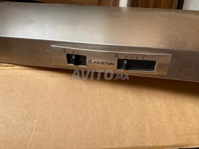 Hotte Ariston - 2