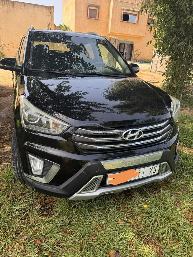 Hyundai creta للبيع باقا مزيانة وفي حالة جيدة 