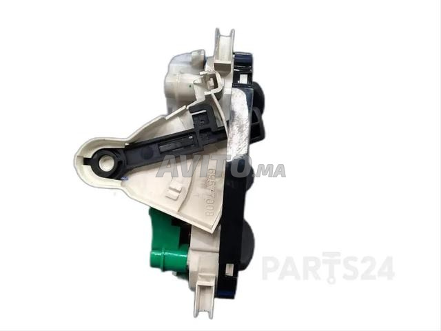 Platine de climatisation Dacia Logan 2006 - 2