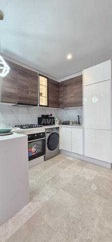 Studio à louer meublé 48m2 Les Hôpitaux - 2