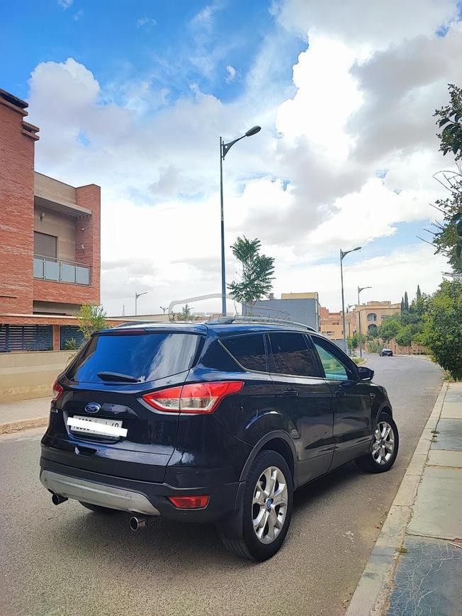 FORD KUGA TITANUM AUTOMATIQUE 
