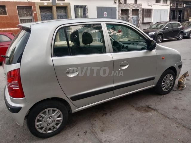Hyundai Atos en très bon état, toutes options, peu kilométrée - 2