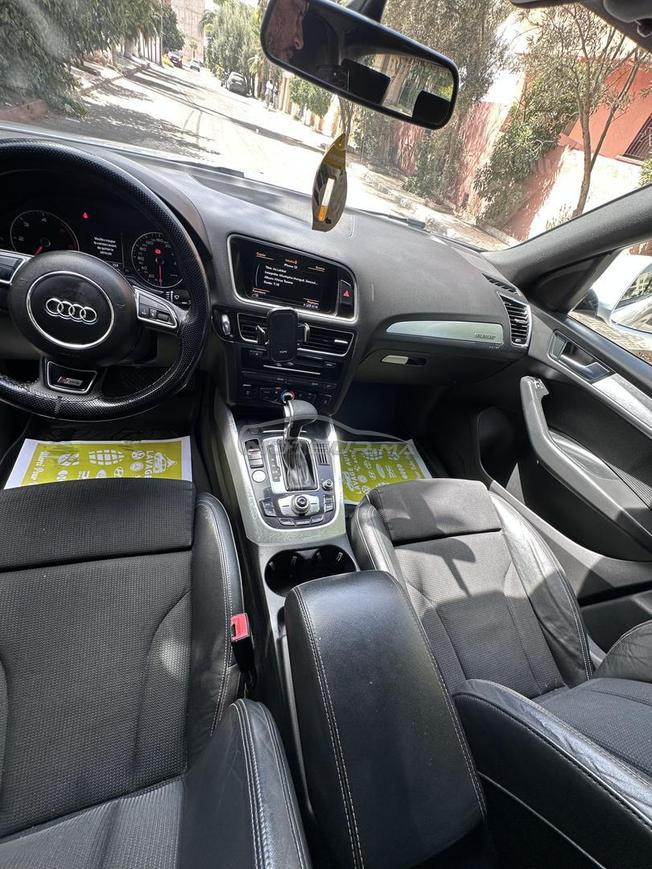 🚘 Audi Q5 S line