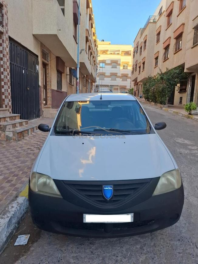 Dacia Logan Essence Manuelle 2006 à Azemmour