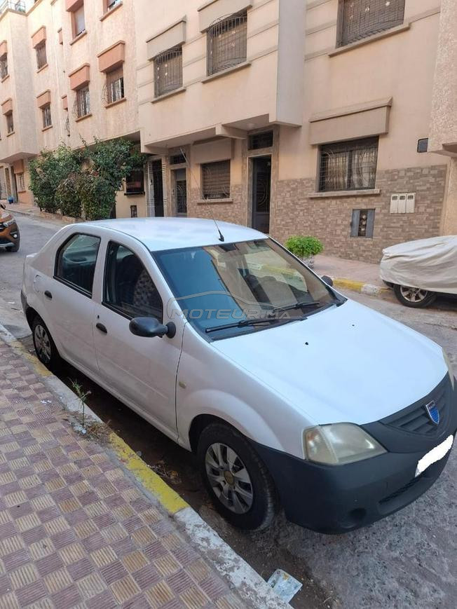 Dacia Logan Essence Manuelle 2006 à Azemmour