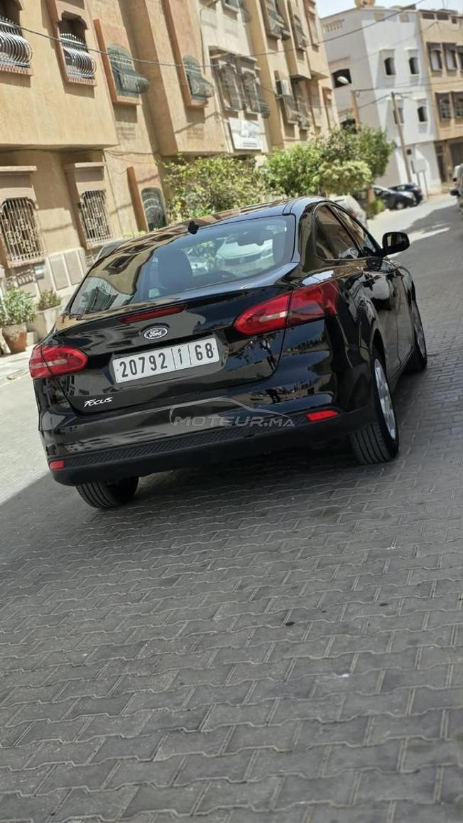 ford focus berline 1ère main diesel 2018