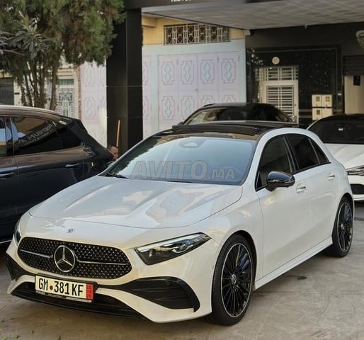 Mercedes-Benz Classe A 200d pack AMG line plus - 2