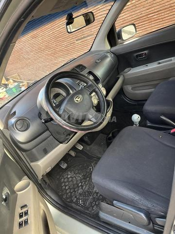Voiture Daihatsu Sirion modèle 2007 - 2