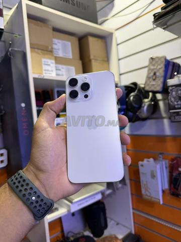 iPhone 15 Pro Max 256G Officiel - 2