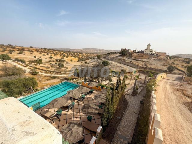 Kasbah à vendre à Timsal – 4 256 m² avec piscine