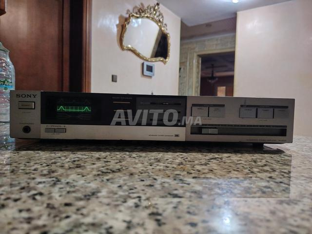 Amplificateur SONY - 2
