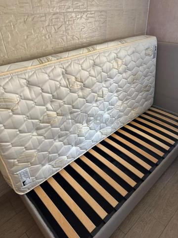 2 matelas hôtel luxe Simmons et 2 lits - 2