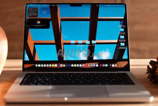 macbook pro m5 16gb ram 512gb SSD  - 2