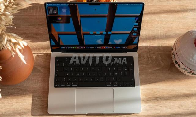 macbook pro m5 16gb ram 512gb SSD 