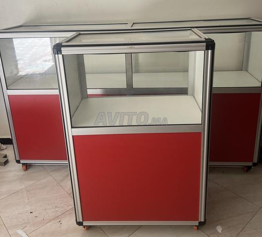 Comptoir vitrine professionnel à vendre