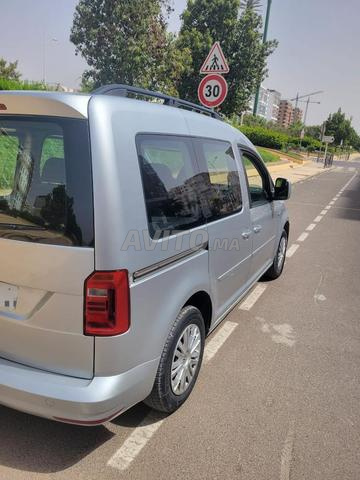 Voiture Caddy Volkswagen - 2